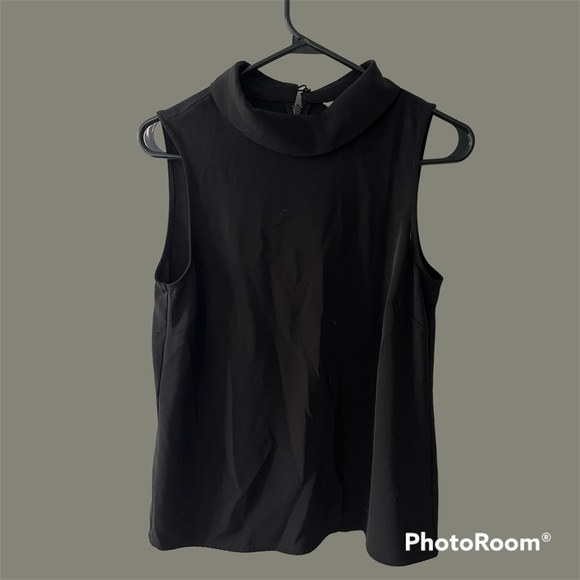 FORMAL SLEEVELESS BLOUSE - Picture 1 of 3